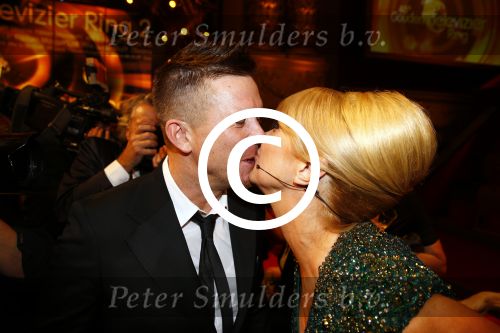 Amsterdam 18 oktober 2013
Uitreiking televizierring in carre . Linda en Johnny de Mol