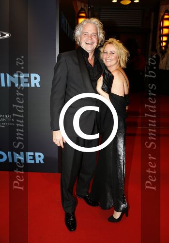 Amsterdam 4 november 2013
Premiere het diner in Tuschinski met de acteurs Daan Schuurmans Kim v Kooten Jacob Derwig en Thekla Reuten. Marc Waltman met vrouw
