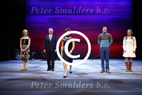 Utrecht 27 oktober 2013
Premiere Sonneveld in de schouwburg van Utrecht met Tony Neef en Mariska v Kolck in de hoofdrollen. Albert Verlinde is de producent.