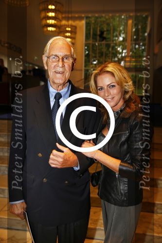 Utrecht 27 oktober 2013
Premiere Sonneveld in de schouwburg van Utrecht. Milika Peterzon met vader