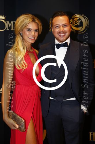 Amsterdam 18 oktober 2013
Uitreiking televizierring in carre .
Nicolette v Dam met Jamai Looman