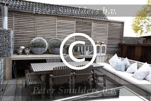 Ouderkerk aan de amstel 22 oktober 2013
Binnenkijken in het schitterende huis van Antoine v d Vijver en Patty Brard aan de Amstel.
