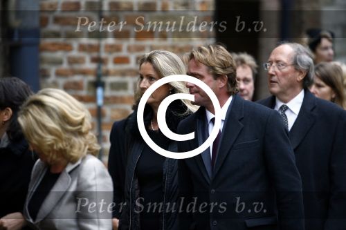Delft 2 november 2013
Herdenkingsdienst voor prins Friso in de grote kerk in Delft.
Paulette Schroder en haar man