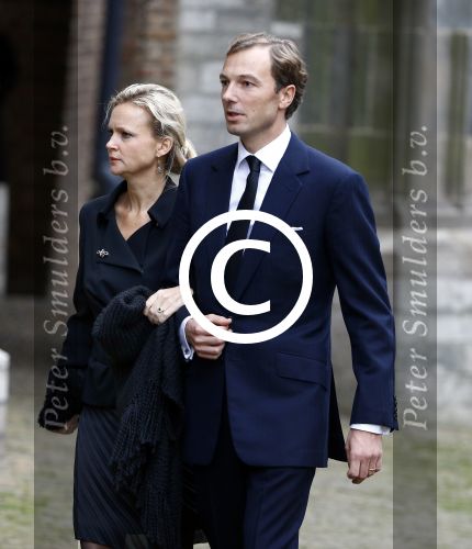 Delft 2 november 2013
Herdenkingsdienst voor prins Friso in de grote kerk in Delft.
Prinses Caroline met haar manAlbert Brenninkmeijer
