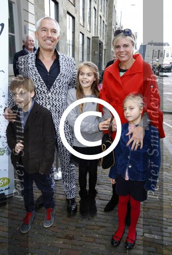 Den Haag 30 oktober 2013
Premiere Mr Finney in diligentia. Prinses Laurentien komt samen met haar kinderen Leonore Eloise en Claus Casimir.