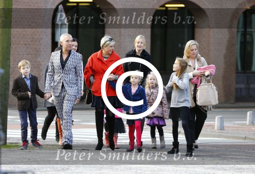Den Haag 30 oktober 2013
Premiere Mr Finney in diligentia. Prinses Laurentien komt samen met haar kinderen Leonore Eloise en Claus Casimir.