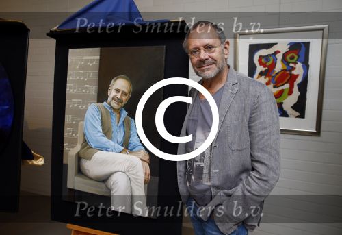 Amstelveen 28 oktober 2013
Presentatie max programma van  Hanneke Groenteman met Rob de Nijs en Jan Slagter in het cobra museum