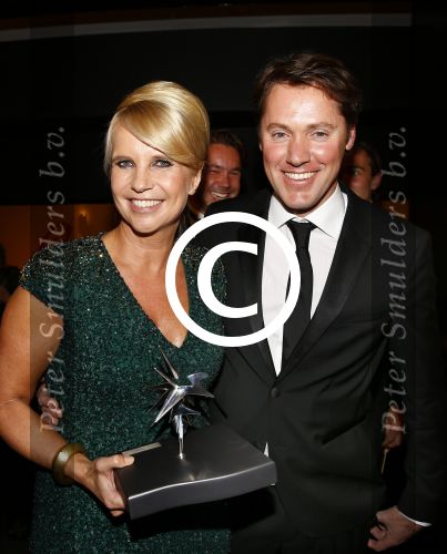 Amsterdam 18 oktober 2013
Uitreiking televizierring in carre .
Linda de Mol met Jeroen Rietbergen