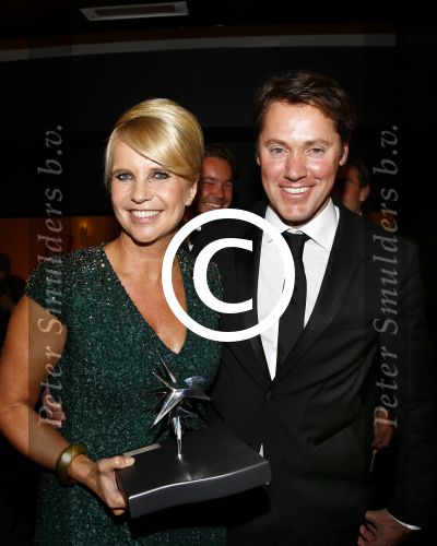 Amsterdam 18 oktober 2013
Uitreiking televizierring in carre .
Linda de Mol met Jeroen Rietbergen