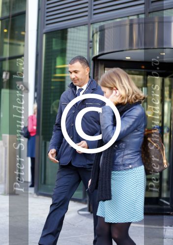 Amsterdam 17 oktober 2013
Ruud Gullit en Estelle Cruijff verlaten de rechtbank ivm hun scheiding