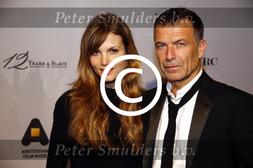 Amsterdam 28 oktober 2013
Premiere 12 years a slave in tuschinski. Sylvia Hoeks met raymond Thiry