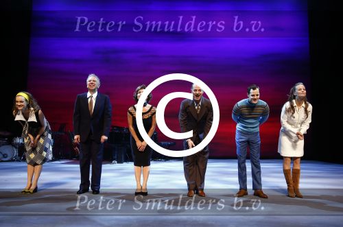 Utrecht 27 oktober 2013
Premiere Sonneveld in de schouwburg van Utrecht met Tony Neef en Mariska v Kolck in de hoofdrollen. Albert Verlinde is de producent.
