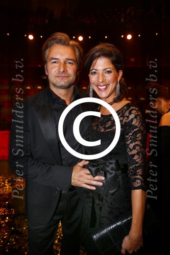 Amsterdam 18 oktober 2013
Uitreiking televizierring in carre . Victor Reinier met zijn zwangere vriendin