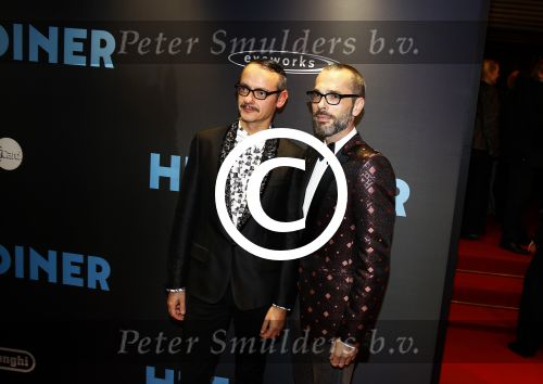 Amsterdam 4 november 2013
Premiere het diner in Tuschinski met de acteurs Daan Schuurmans Kim v Kooten Jacob Derwig en Thekla Reuten. Viktor en Rolf en Thekla Reuten