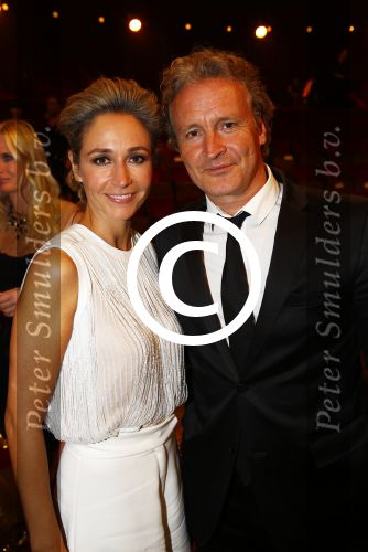 Amsterdam 18 oktober 2013
Uitreiking televizierring in carre .
Wendy v Dijk met partner Erland Galjaard