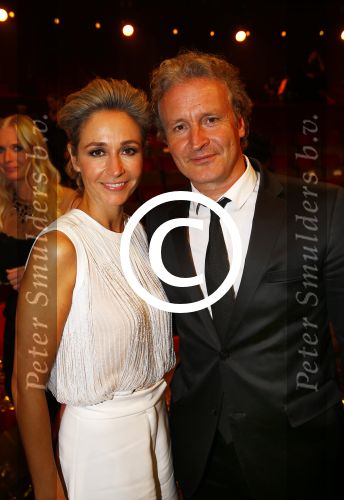 Amsterdam 18 oktober 2013
Uitreiking televizierring in carre .
Wendy v Dijk met partner Erland Galjaard