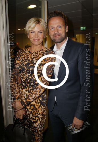 Utrecht 4 november 2014
Premiere Annie MG Schmidt op soestdijk in de schouwburg van Utrecht. Anita Witzier met man