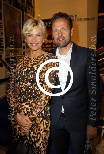 Utrecht 4 november 2014
Premiere Annie MG Schmidt op soestdijk in de schouwburg van Utrecht. Anita Witzier met man