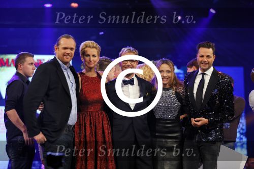 Hilversum 27 oktober 2014
Finale Hollands next top model 2014 HNTM in studio 21 gepresenteerd door Anouk Smulders en Fred v Leer.Finalisten zijn Nicky Opheij Sanne Aisha en Debbie Dhillon. In de jury zitten Freek Koster May Britt Mobach en Dirk Kikstra.