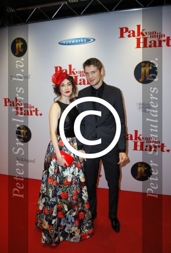 Hilversum 27 oktober 2014
Premiere film pak van mijn hart van Kees v Nieuwkerk. Kees en Carice v Houten