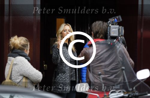 Amsterdam 3 november 2014
Chantal janzen slaapt voor haar programma bij Dave en Dries Roelvink.