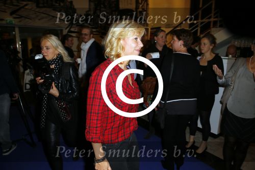 Utrecht 4 november 2014
Premiere Annie MG Schmidt op soestdijk in de schouwburg van Utrecht.
Claudia de Breij met nieuwe vriendin Jessica