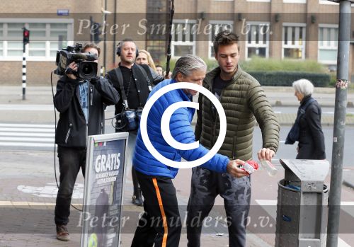 Amsterdam 5 november 2014
Dave en Dries Roelvink gaan rennen in het vondelpark voor hun soap die binnenkort op sbs6 uitgezonden wordt.