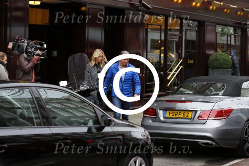 Amsterdam 3 november 2014
Chantal janzen slaapt voor haar programma bij Dave en Dries Roelvink.