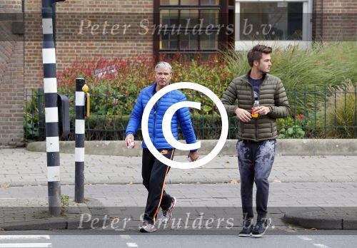 Amsterdam 5 november 2014
Dave en Dries Roelvink gaan rennen in het vondelpark voor hun soap die binnenkort op sbs6 uitgezonden wordt.