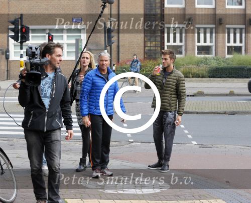 Amsterdam 5 november 2014
Dave en Dries Roelvink gaan rennen in het vondelpark voor hun soap die binnenkort op sbs6 uitgezonden wordt.