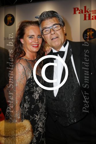 Hilversum 27 oktober 2014
Premiere film pak van mijn hart van Kees v Nieuwkerk. Emile Ratelband met zijn vriendin