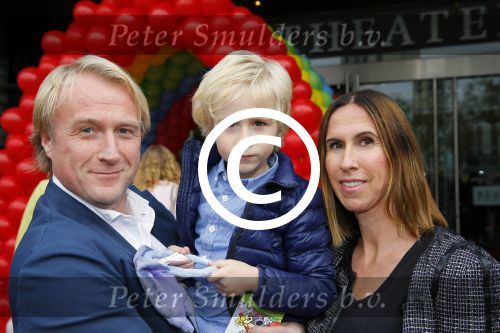 Utrecht 25 oktober 2014
Premiere Woezel en Pip in het beatrixtheater.
Frank Botman met vrouw en zoon