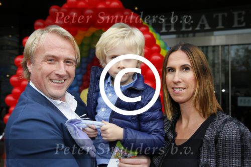 Utrecht 25 oktober 2014
Premiere Woezel en Pip in het beatrixtheater.
Frank Botman met vrouw en zoon