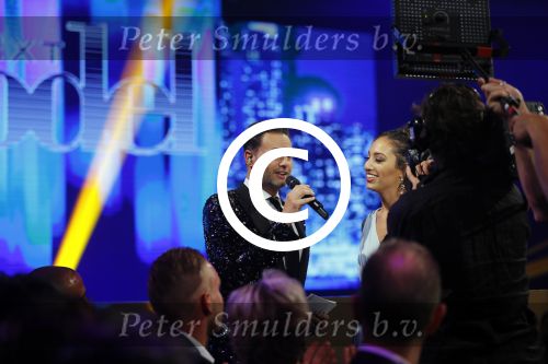 Hilversum 27 oktober 2014
Finale Hollands next top model 2014 HNTM in studio 21 gepresenteerd door Anouk Smulders en Fred v Leer.Finalisten zijn Nicky Opheij Sanne Aisha en Debbie Dhillon. In de jury zitten Freek Koster May Britt Mobach en Dirk Kikstra.