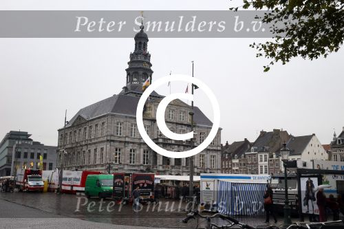 Maastricht, 29 Oktober 2014
Het Gemeentehuis van Maastricht op de markt, de Gay Kroeg bij de Markt en het appratement waar Onno Hoes woont