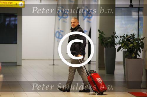Schiphol 26 oktober 2014
Gordon vertrekt vanaf schiphol voor een reclamestunt van Kitkat naar een onbewoond eiland.