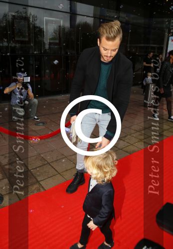 Utrecht 25 oktober 2014
Premiere Woezel en Pip in het beatrixtheater. Jim Bakkum met zoon