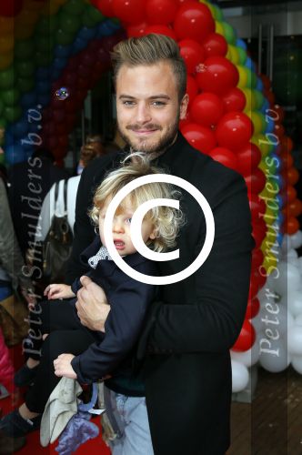 Utrecht 25 oktober 2014
Premiere Woezel en Pip in het beatrixtheater. Jim Bakkum met zoon