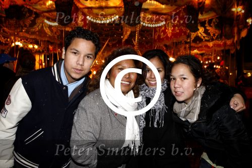 Kaatsheuvel 25 november 2007
Princess kerstborrel in de efteling.
Justine Pelmelay met kinderen