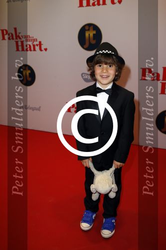 Hilversum 27 oktober 2014
Premiere film pak van mijn hart van Kees v Nieuwkerk.
Nathan Meeter met familie