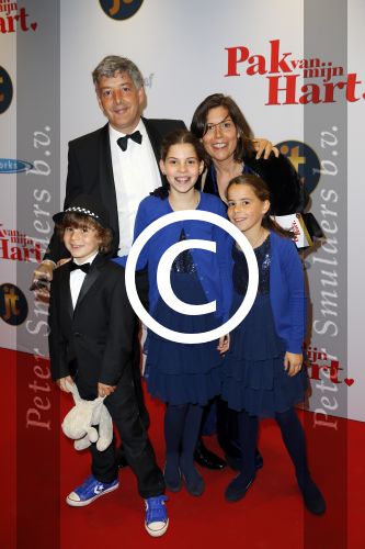 Hilversum 27 oktober 2014
Premiere film pak van mijn hart van Kees v Nieuwkerk.
Nathan Meeter met familie