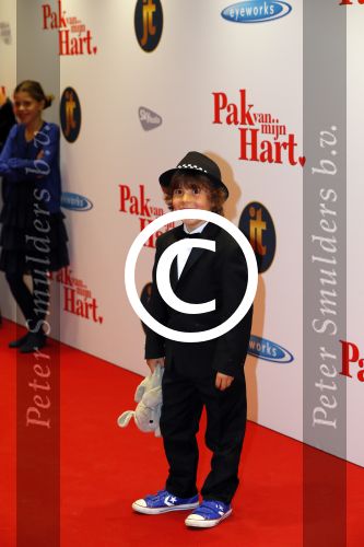 Hilversum 27 oktober 2014
Premiere film pak van mijn hart van Kees v Nieuwkerk.
Nathan Meeter met familie