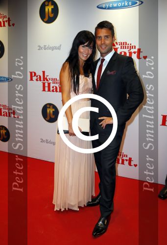 Hilversum 27 oktober 2014
Premiere film pak van mijn hart van Kees v Nieuwkerk. Nick Schilder met zijn vriendin