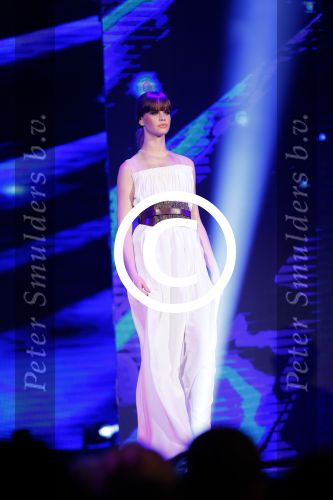 Hilversum 27 oktober 2014
Finale Hollands next top model 2014 HNTM in studio 21 gepresenteerd door Anouk Smulders en Fred v Leer.Finalisten zijn Nicky Opheij Sanne Aisha en Debbie Dhillon. In de jury zitten Freek Koster May Britt Mobach en Dirk Kikstra.
