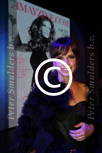 Hilversum 27 oktober 2014
Finale Hollands next top model 2014 HNTM in studio 21 gepresenteerd door Anouk Smulders en Fred v Leer.Finalisten zijn Nicky Opheij Sanne Aisha en Debbie Dhillon. In de jury zitten Freek Koster May Britt Mobach en Dirk Kikstra.