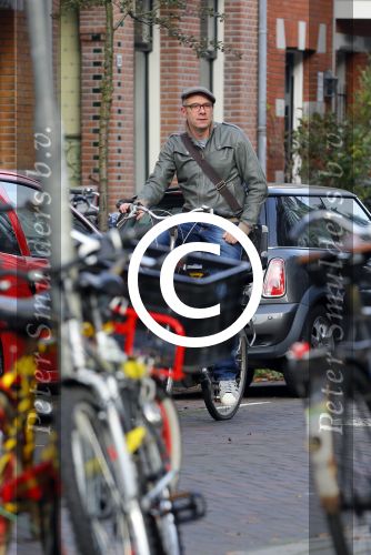 Amsterdam 31 oktober 2014
Owen Schumacher op de fiets in Amsterdam zuid