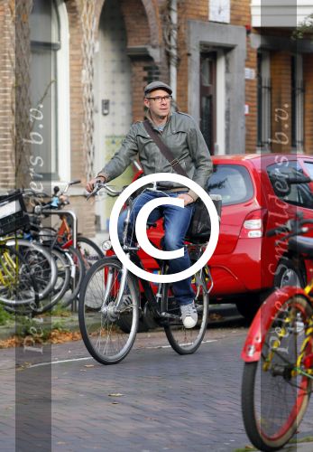 Amsterdam 31 oktober 2014
Owen Schumacher op de fiets in Amsterdam zuid