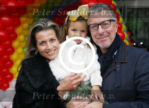 Utrecht 25 oktober 2014
Premiere Woezel en Pip in het beatrixtheater. Rob jansen met vrouw en dochter