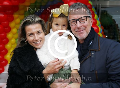 Utrecht 25 oktober 2014
Premiere Woezel en Pip in het beatrixtheater. Rob jansen met vrouw en dochter