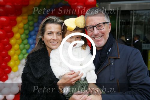 Utrecht 25 oktober 2014
Premiere Woezel en Pip in het beatrixtheater. Rob jansen met vrouw en dochter